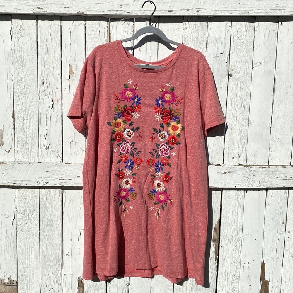 Umgee Plus Size Pink Floral Tshirt dress Size 2x